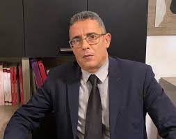 قرارات تحجير سفر على مسؤولين في حكومة المشيشي
